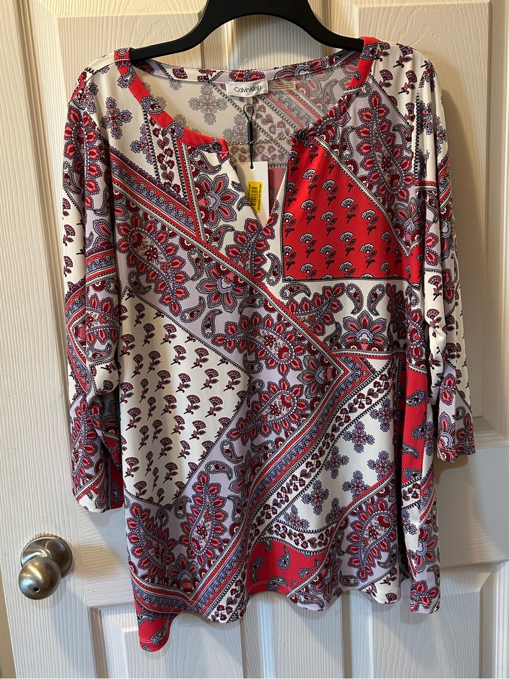 Calvin Klein Size 1X Red & White Paisley Patchwork 3/4 Sleeve Blouse Top NWT
